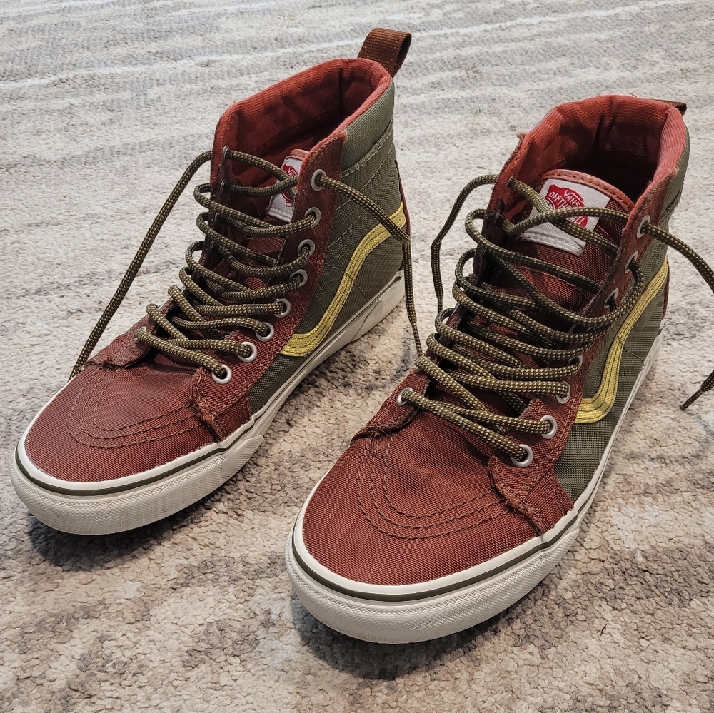 VANS sk8-hi MTE ultrarange mens size 8 women size 9.5 ultra cush brown and green